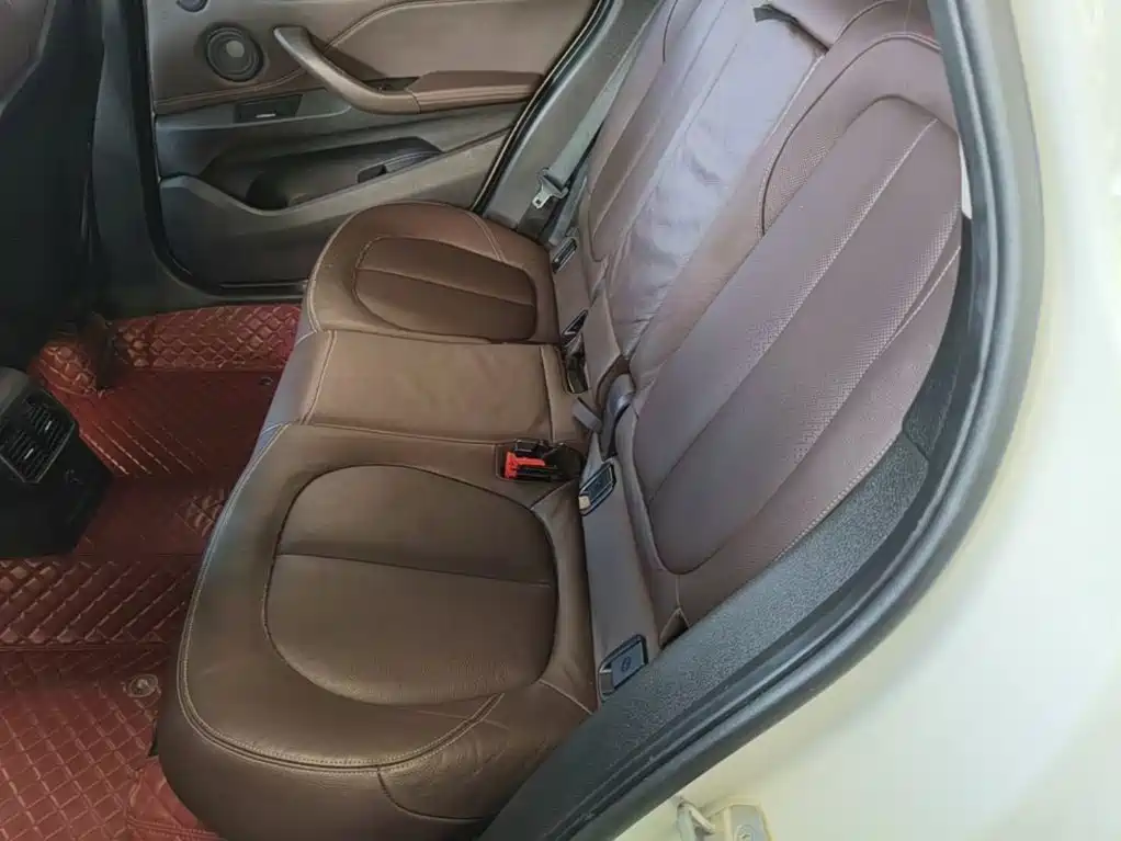 BMW X1 2018 — фото 17