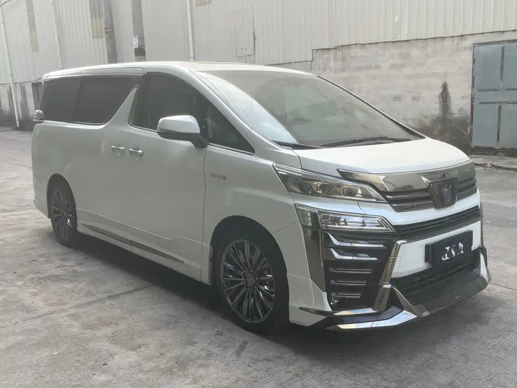 Toyota Vellfire 2023