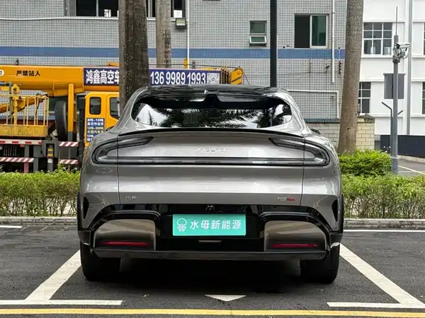 Xiaomi YU7 2025