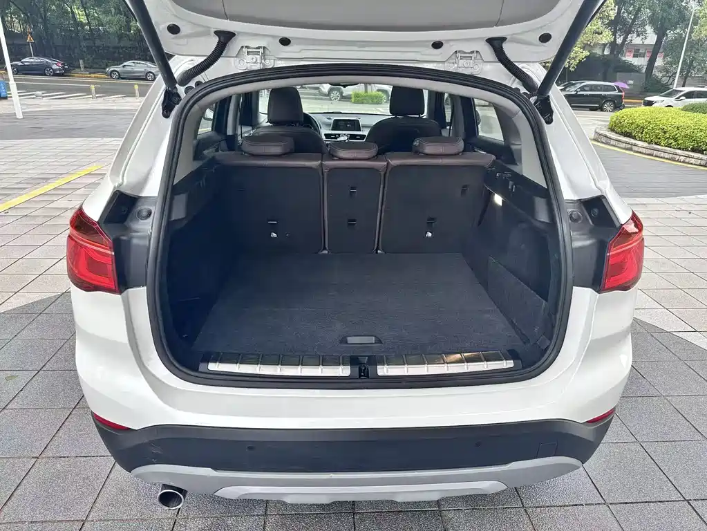 BMW X1 2019 — фото 16