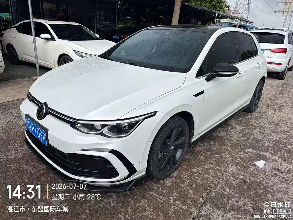 Volkswagen Golf 2022