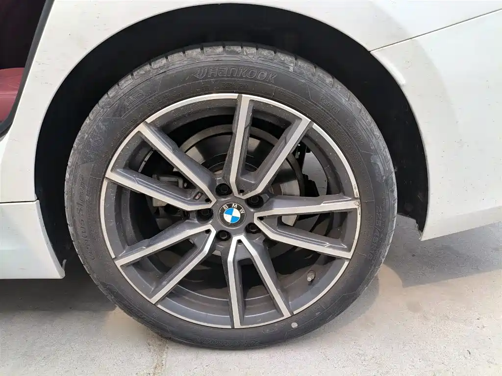 BMW 3 Series 2023