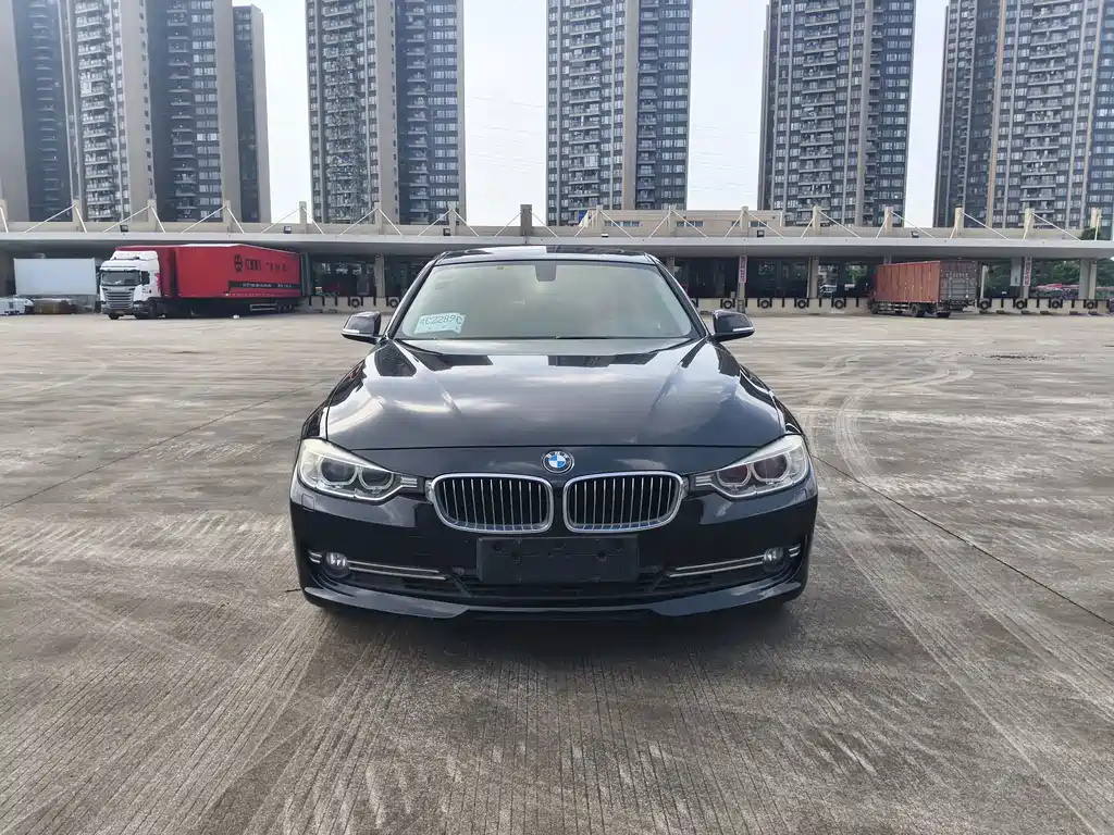 BMW 3 Series 2012