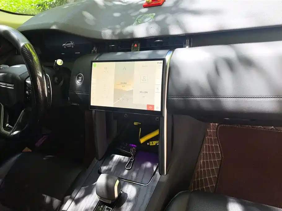 Land Rover Discovery Sport 2024 — фото 13