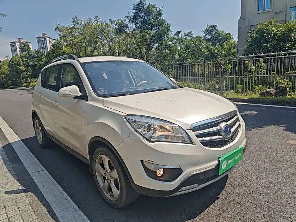 Changan CS35 2015