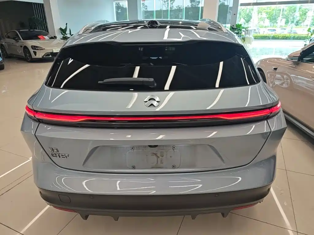 NIO ET5T 2023