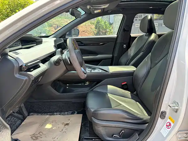 Changan UNI-V 2022