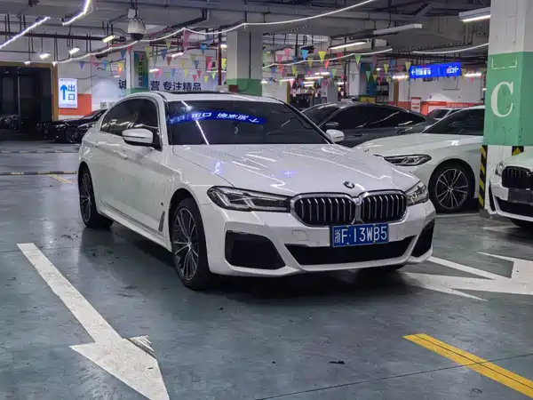 BMW 5 Series 2023