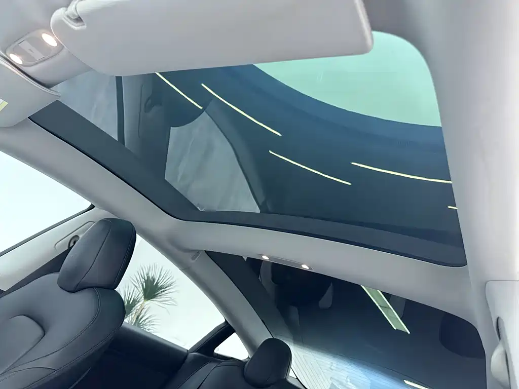 Tesla Model 3 2019 — фото 19