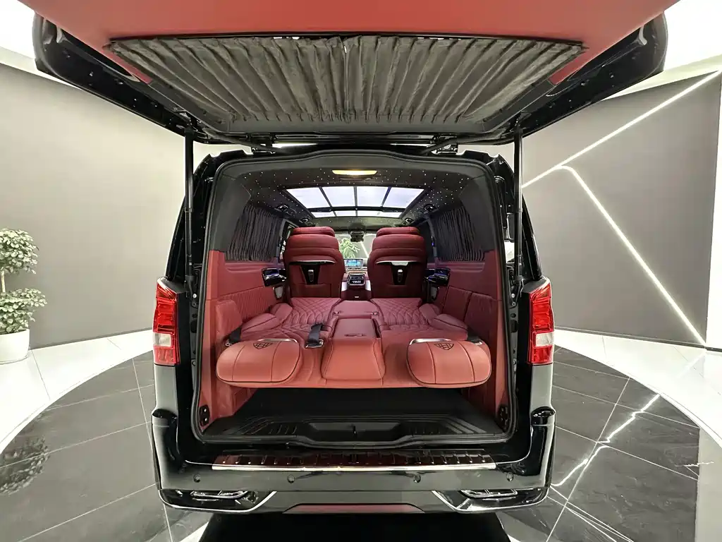 Mercedes-Benz Vito 2020 — фото 24
