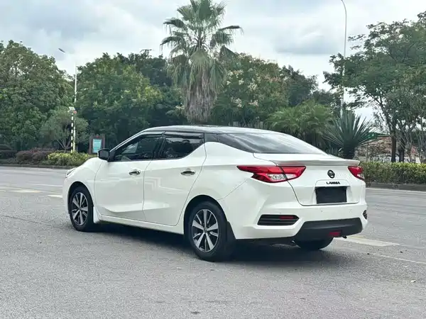 Nissan Bluebird 2020
