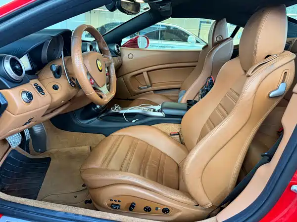 Ferrari California T 2010