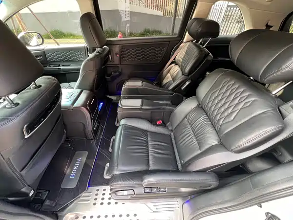 Honda Elysion 2023