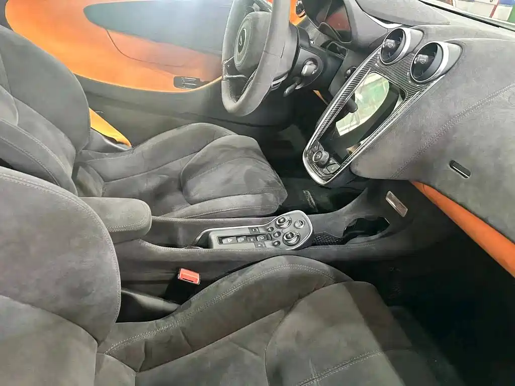 McLaren 570 2017 — фото 12