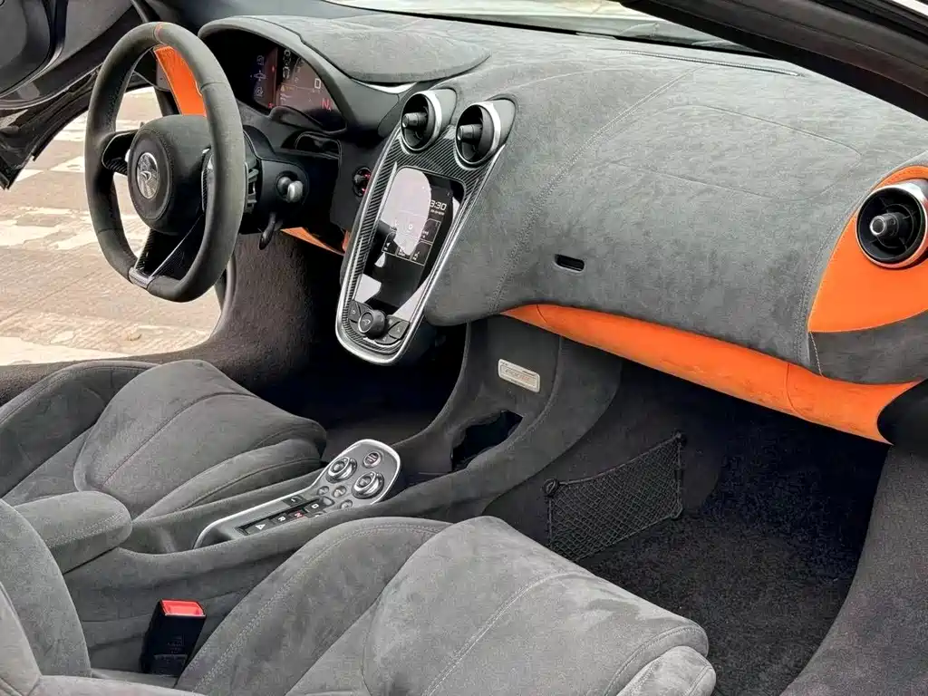 McLaren 570 2017 — фото 14