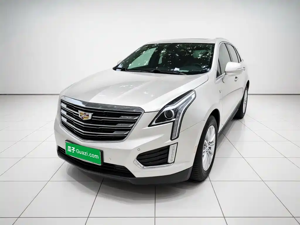 Cadillac XT5 2017 — фото 2