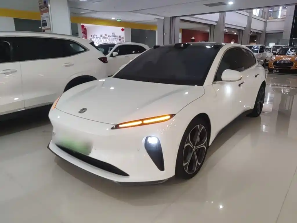 NIO ET5T 2024