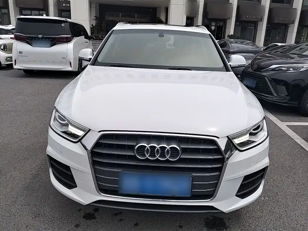 Audi Q3 2017 — фото 3