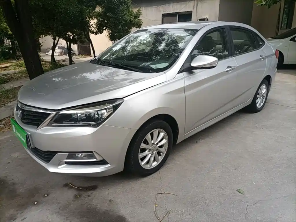 Changan V7 2016