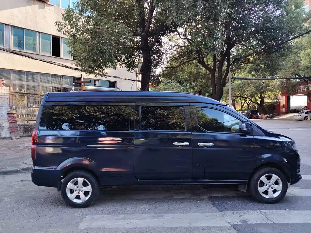 Jinbei Hiace S 2022