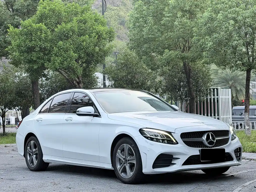 Mercedes-Benz C-Class 2021 — фото 13