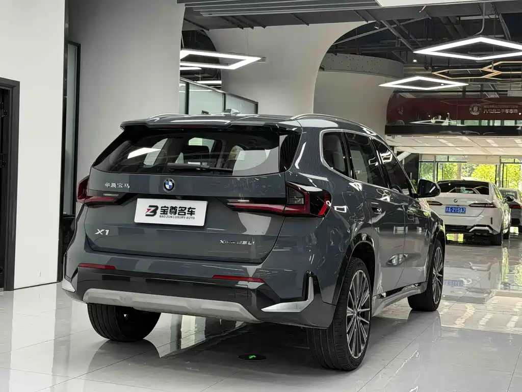 BMW X1 2024 — фото 11