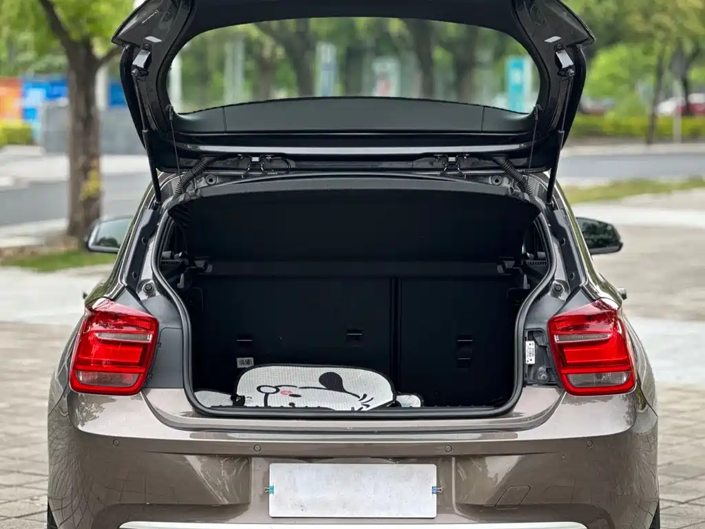 BMW 1 Series 2015 — фото 17