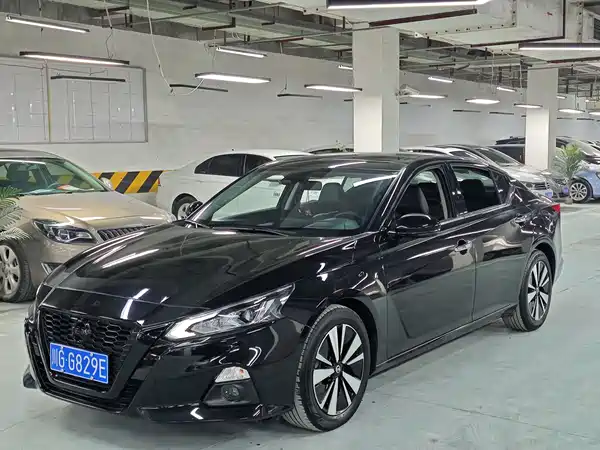 Nissan Teana 2021