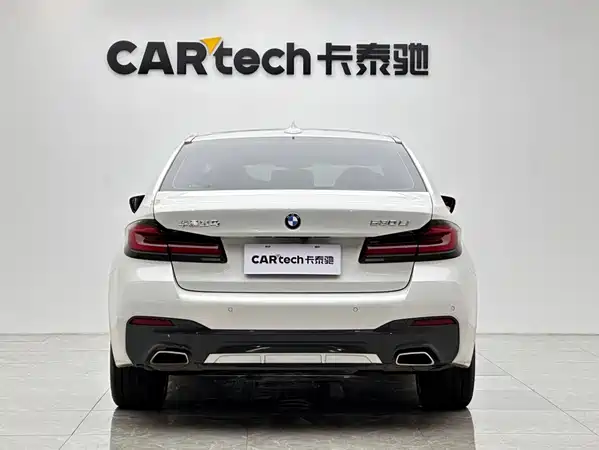 BMW 5 Series 2021