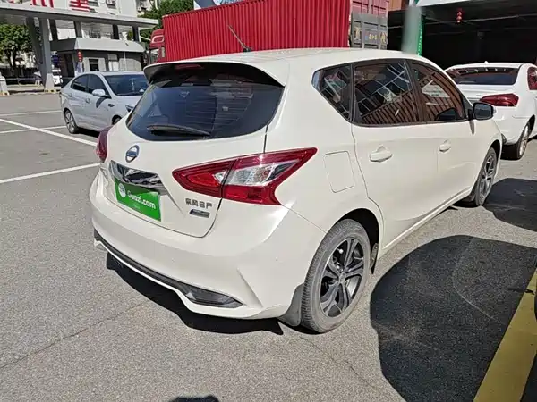 Nissan Tiida 2019
