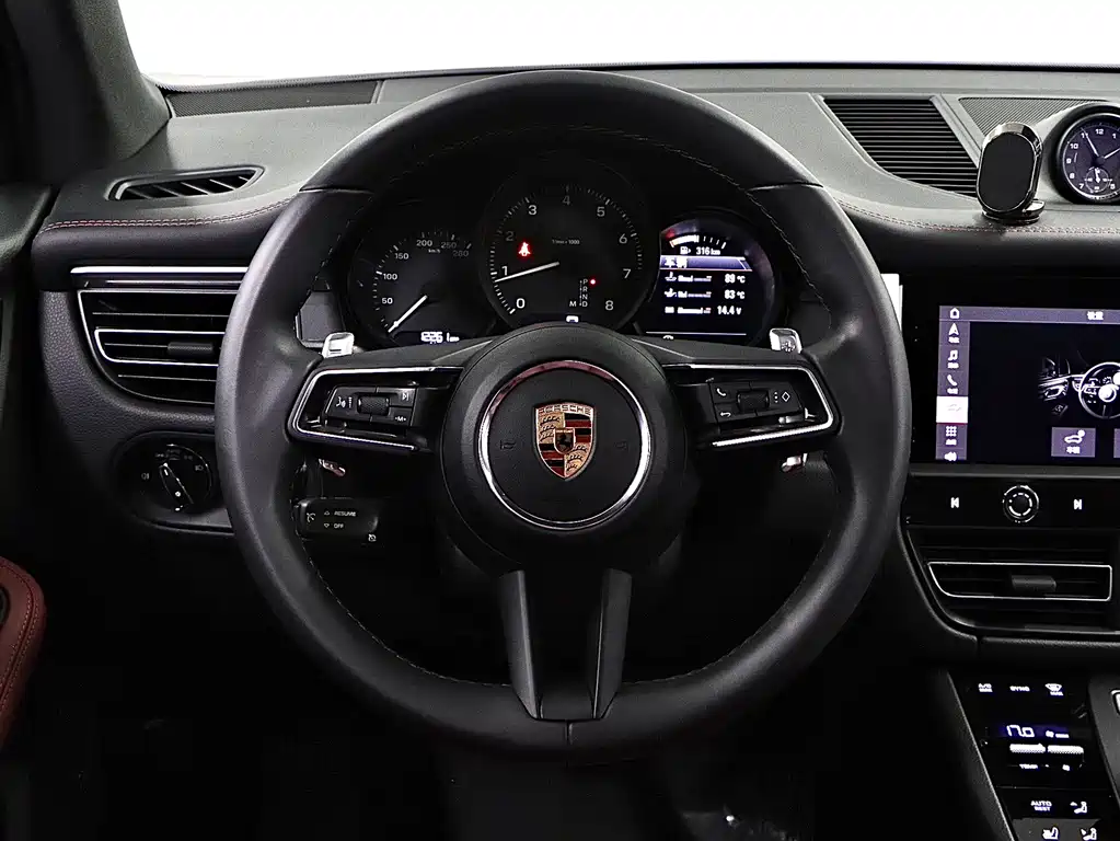 Porsche Macan 2022 — фото 10