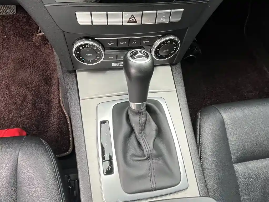 Mercedes-Benz C-Class 2013 — фото 15