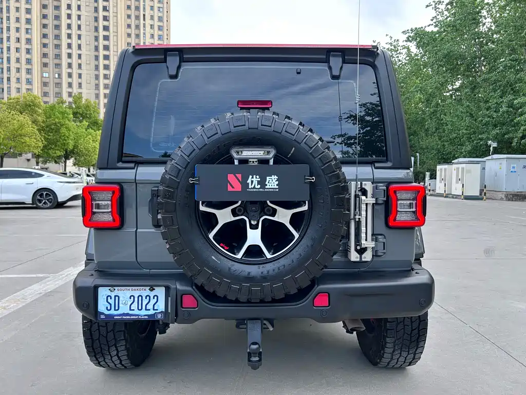 Jeep Wrangler 2022 — фото 7