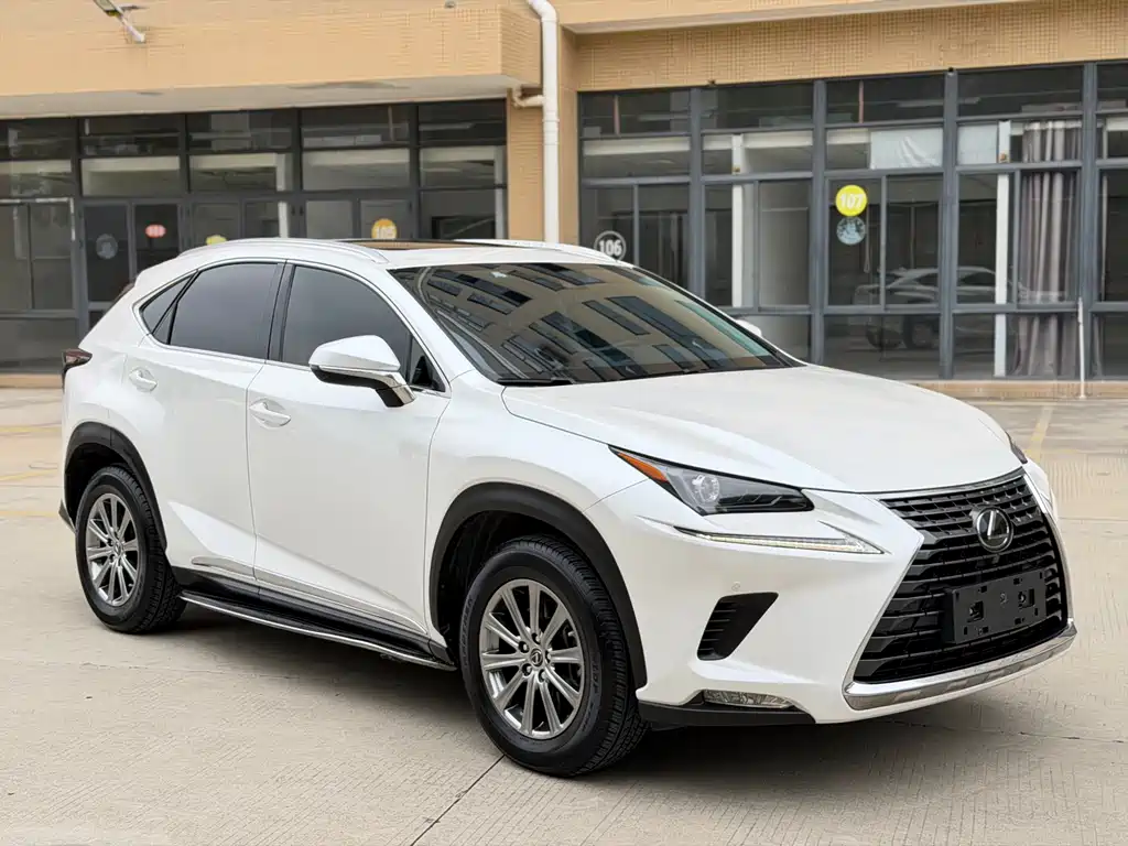 Lexus NX 2019 — фото 3
