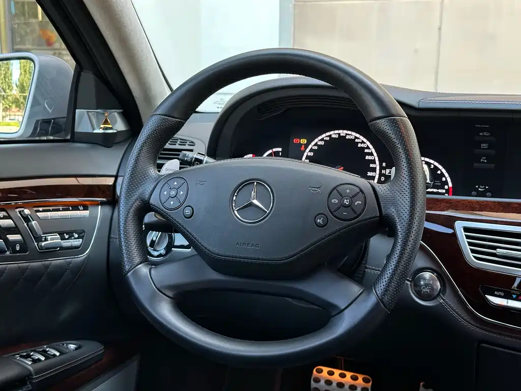 Mercedes-Benz S-Class AMG 2013 — фото 12