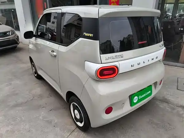 Wuling Hongguang MINIEV 2025
