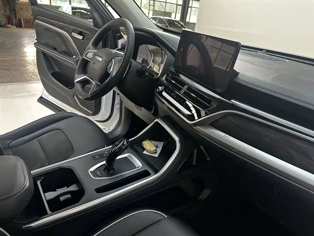 Haval H6 2022 — фото 10