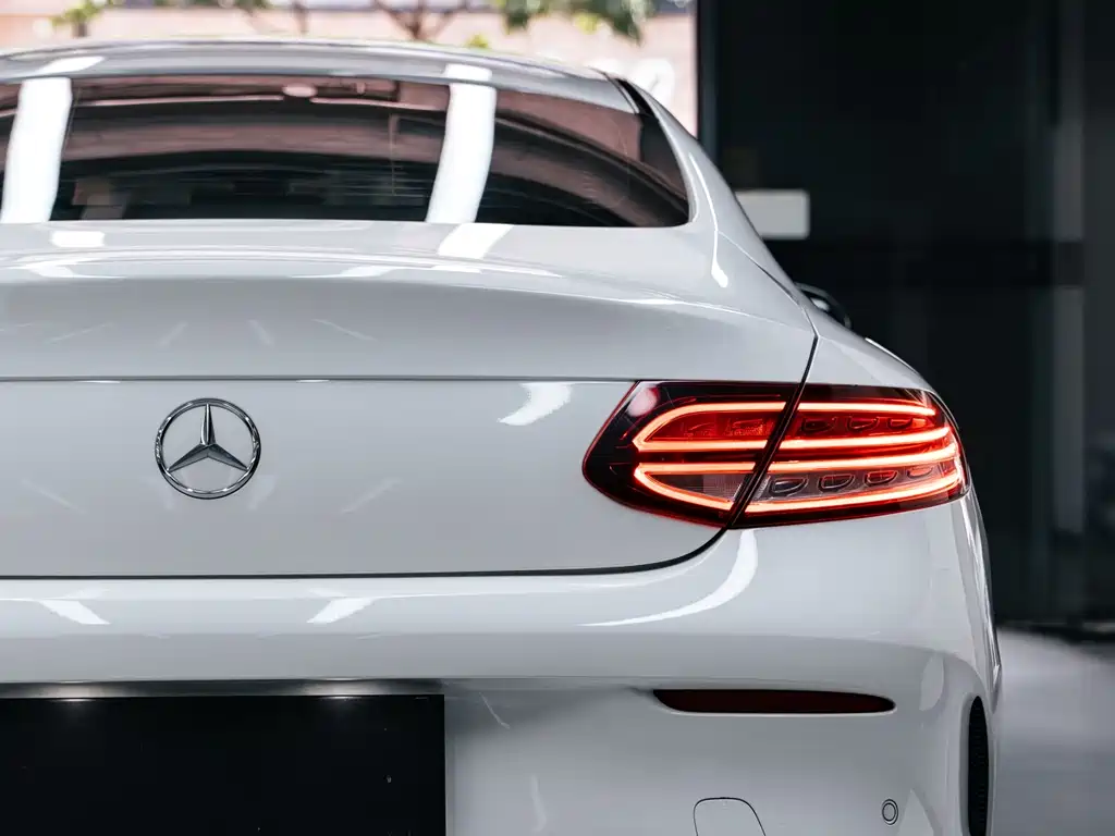 Mercedes-Benz C-Class 2019