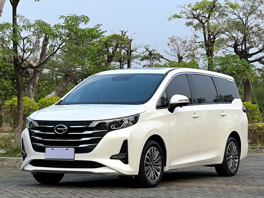 GAC Motor Trumpchi M6 2019 — фото 1