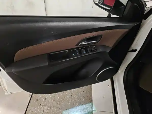 Chevrolet Cruze 2014