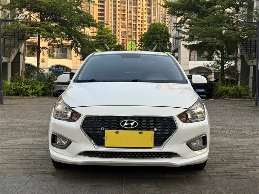 Hyundai Verna 2018 — фото 2