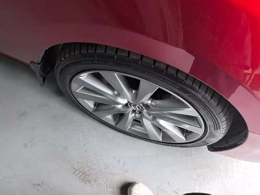 Mazda 3 Axela 2023