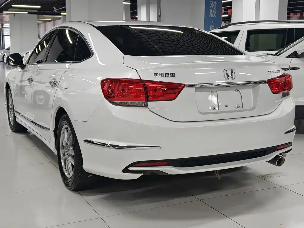 Honda Spirior 2016 — фото 4