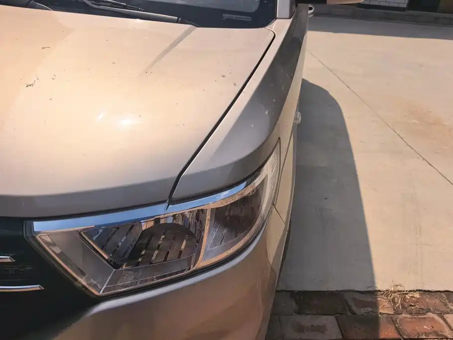 Wuling Hongguang V 2022