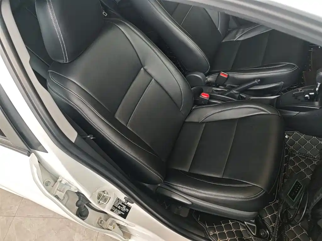 Toyota Vios 2020 — фото 25