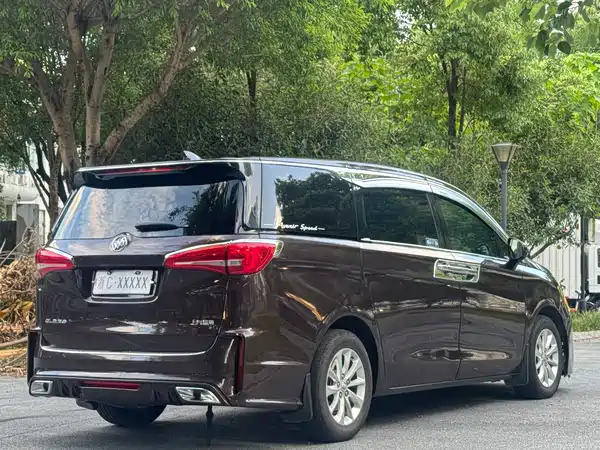 Buick GL8 2018
