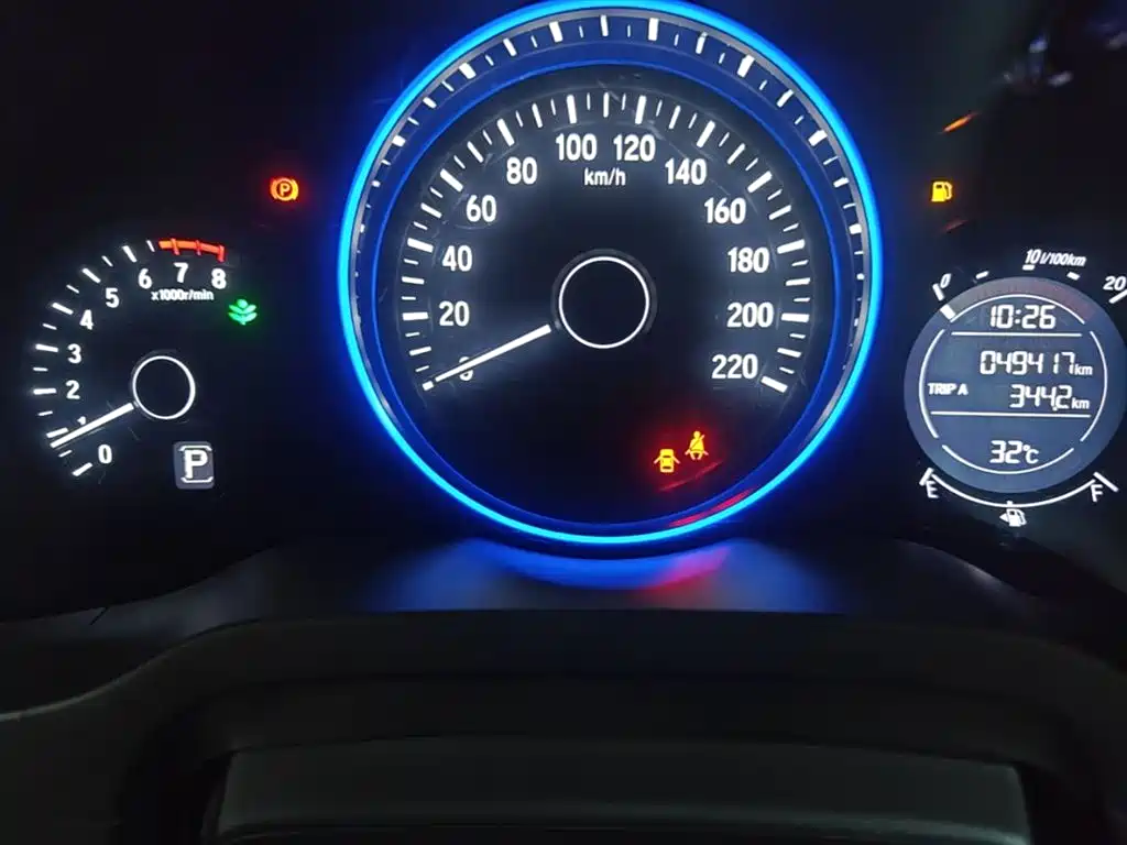 Honda Vezel 2017 — фото 12