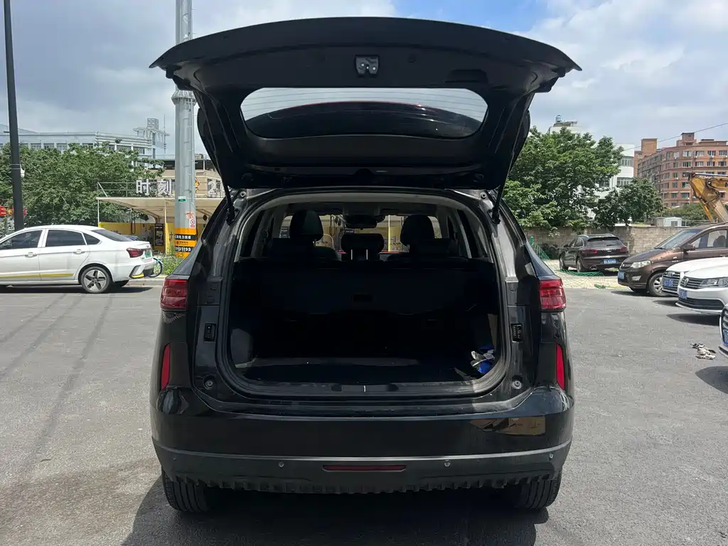 Haval H6 2023 — фото 26