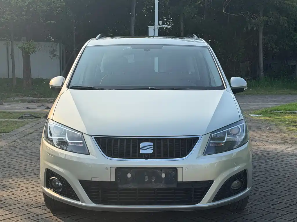 SEAT Alhambra 2014 — фото 3
