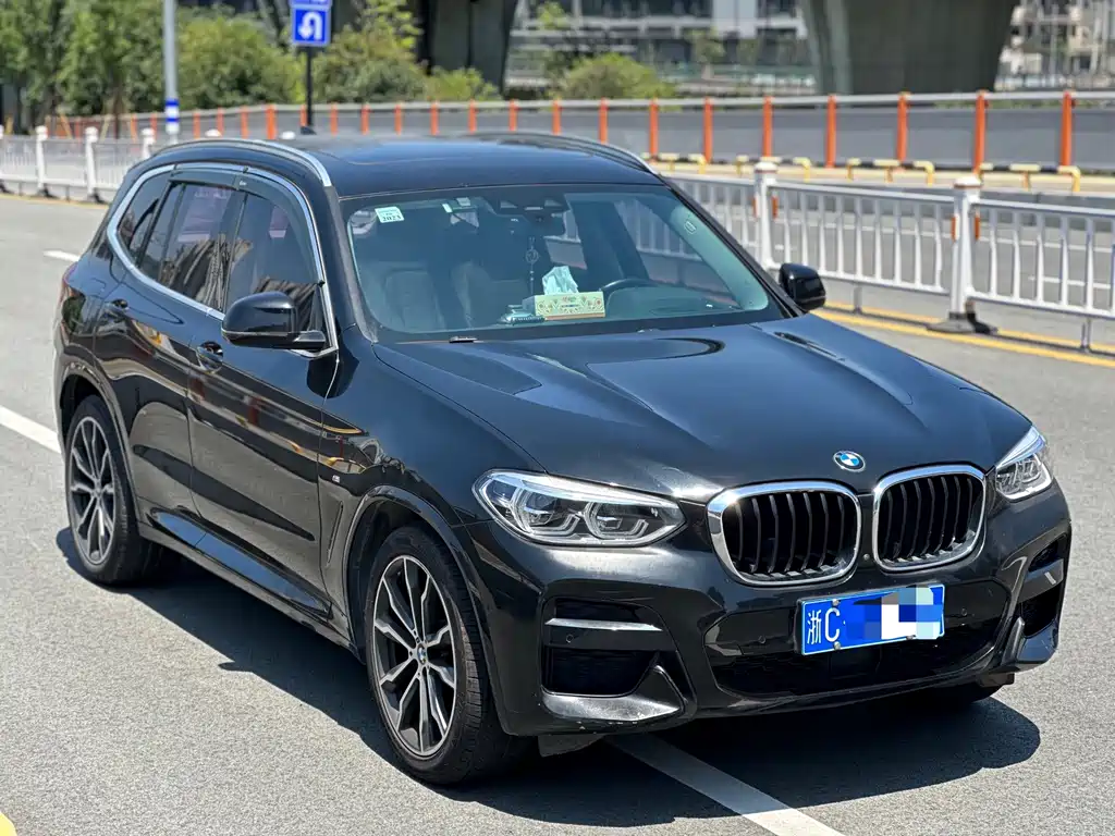 BMW X3 2021 — фото 3